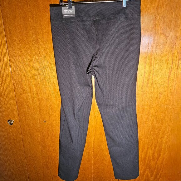Van Heusen Womens Slim Fit Pull on Pants, NWT, Stretch, Size 12 - Picture 2 of 14